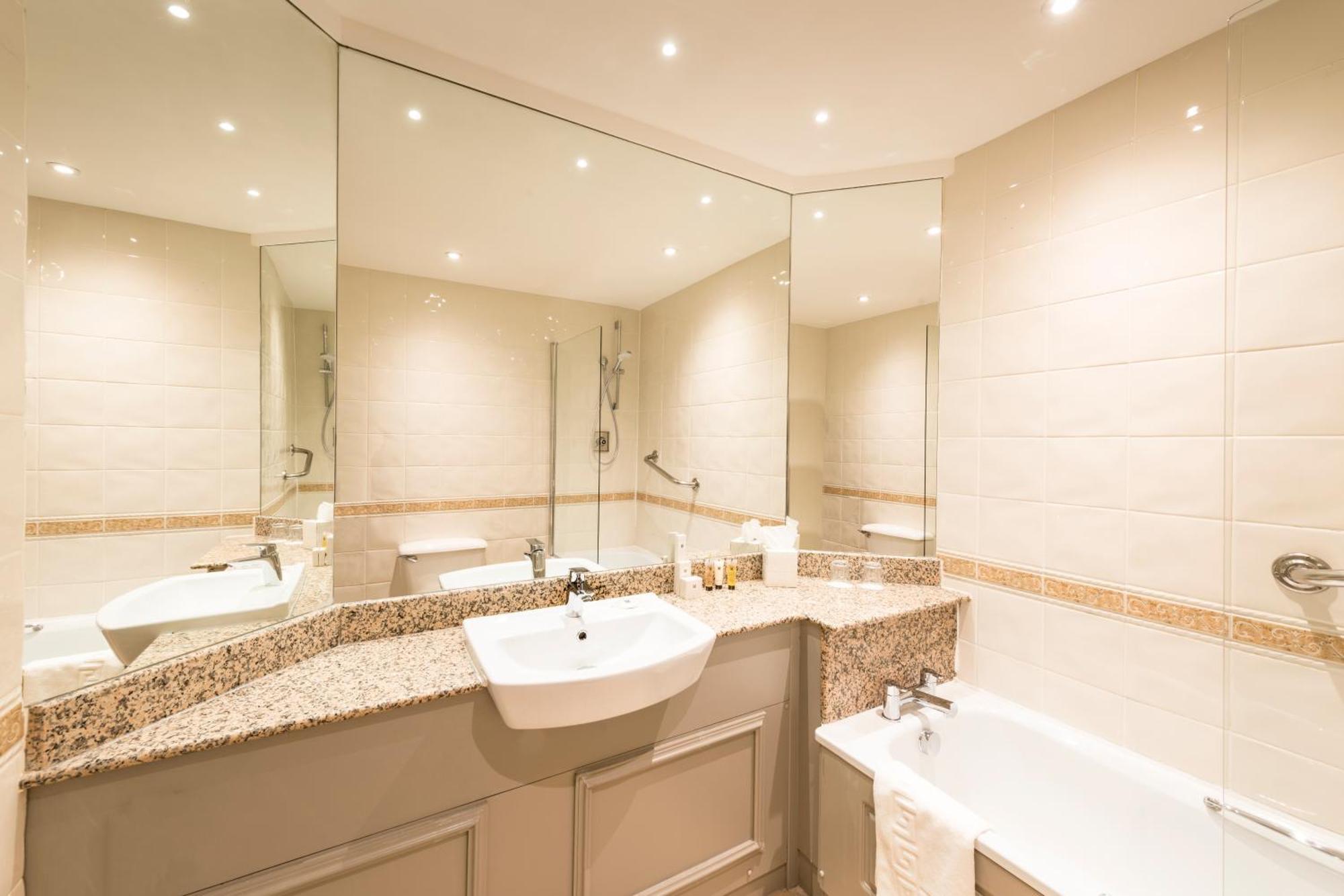 Standard Twin Room,1516387591:JPEG