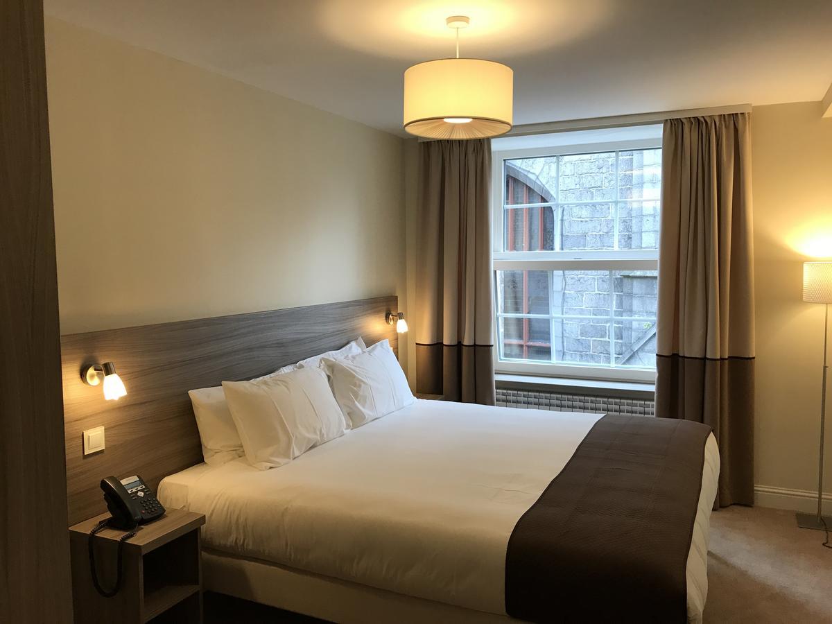 Double or Twin Room,587153496:JPEG