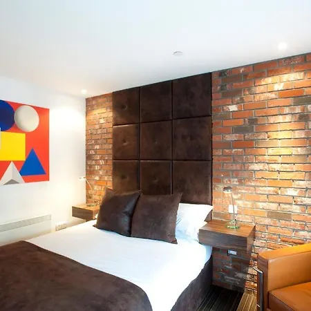 Bauhaus Hotel-2